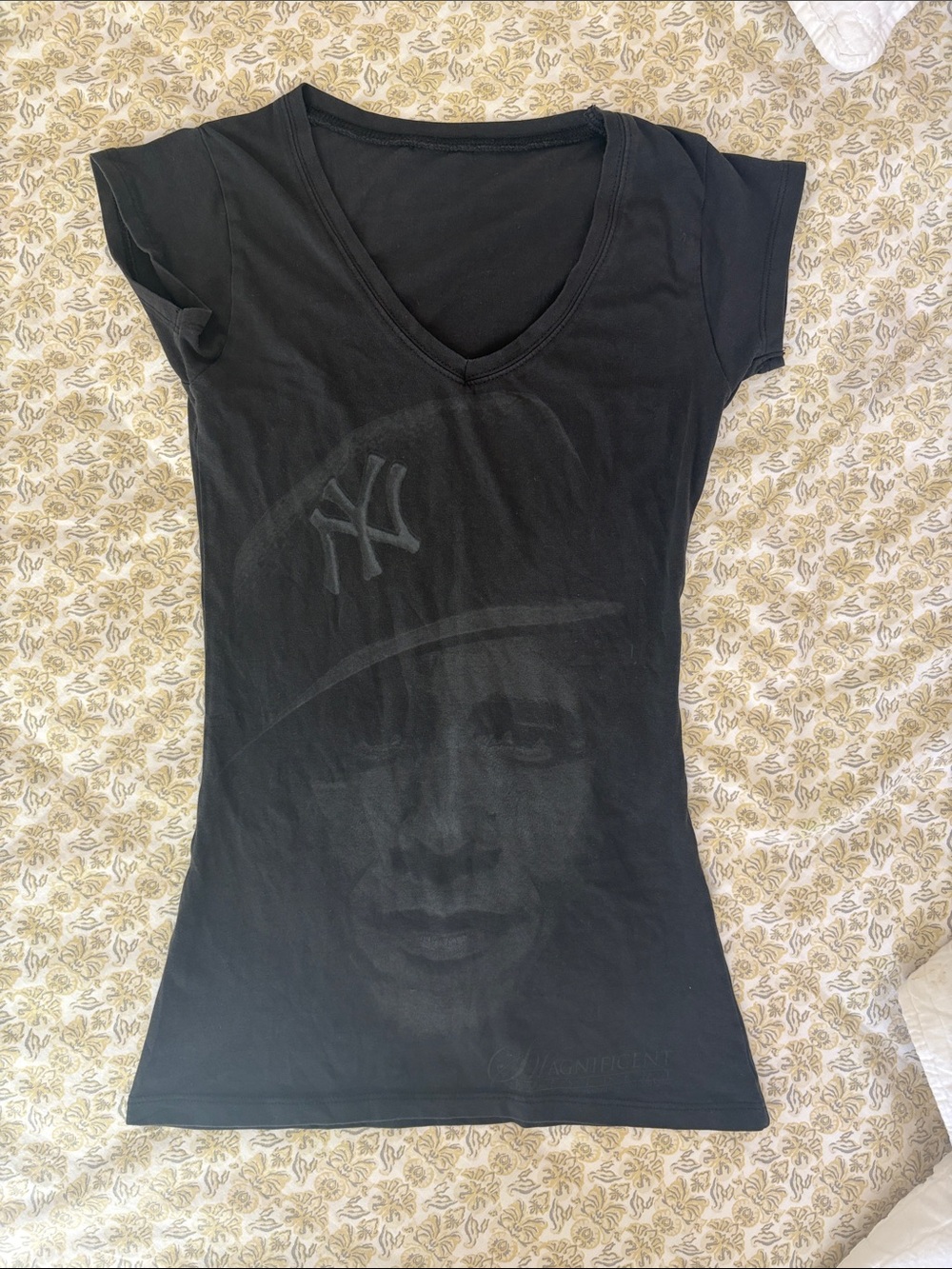 Black Graphic V-Neck Women's Top - New York Motif